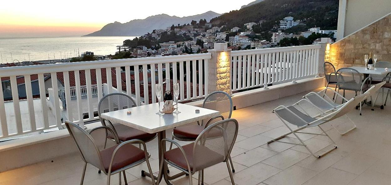 Apartments Villa Bonaca Башка-Вода Екстер'єр фото